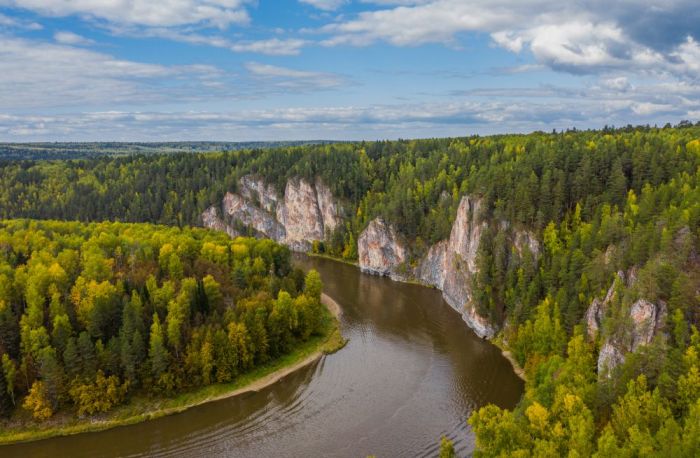 Белсенді туризм