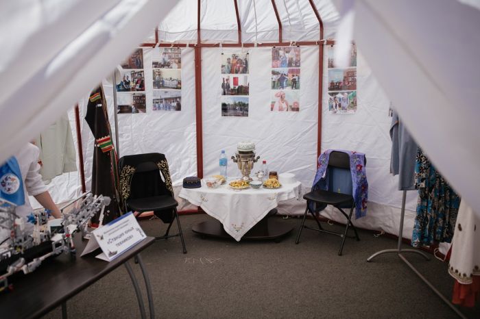 «Сабантуй». Праздник татарской и башкирской культуры.