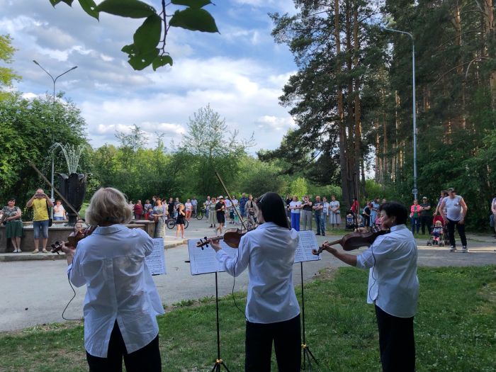 Проект «Тёплые встречи у фонтана»